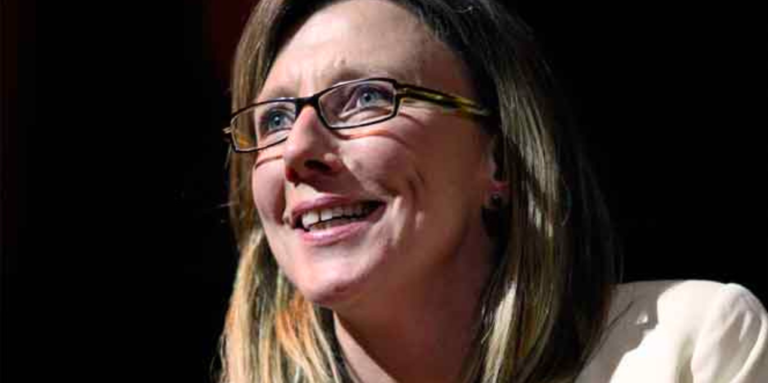 Ungleiche Bezahlung: BBC zahlt 400.000 Pfund an Moderatorin