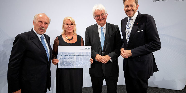 Vernetzt denken, vernetzt studieren