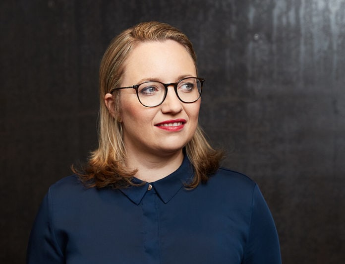 Natascha Hoffner: Und immer wieder aufstehen…