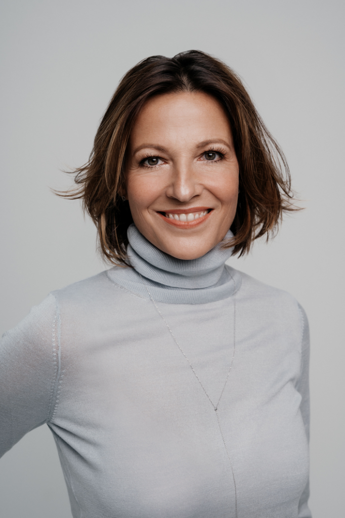 SHEambassador: Beatrice Cox-Riesenfelder