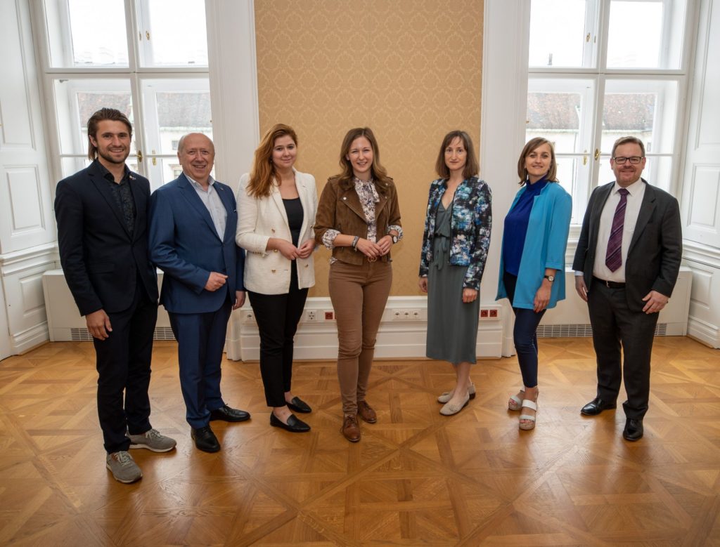 Ukraine: Rotaract, ELSA Austria und TUMA sammeln für Krankenhäuser