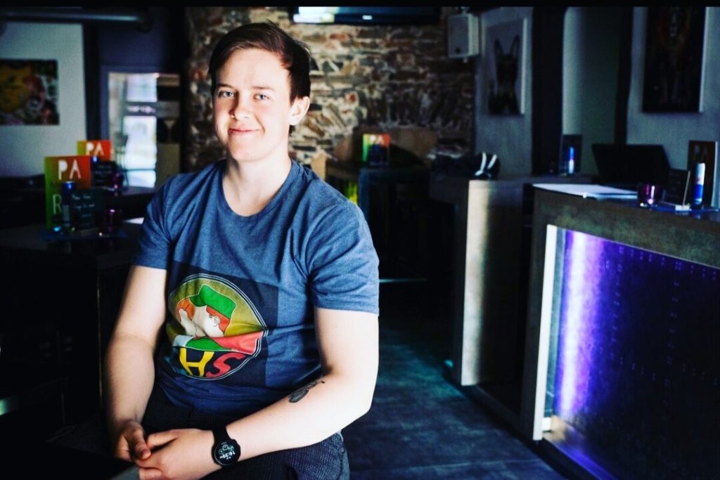 Nico Bogner – COMING HOME SAFE