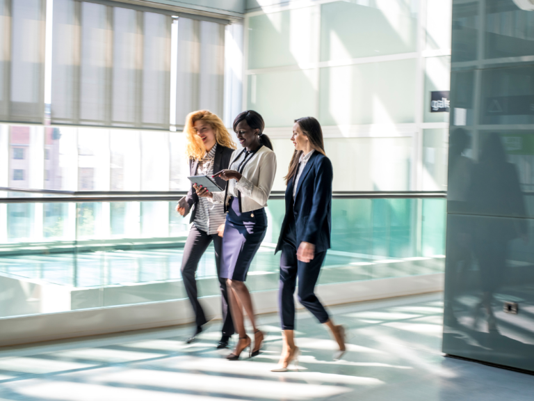Mehr Frauen in deutschen Chefetagen: Quote zeigt Wirkung