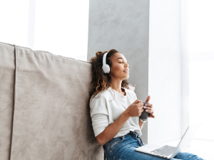 Hörenswert – unsere Lieblingspodcasts aus der Redaktion