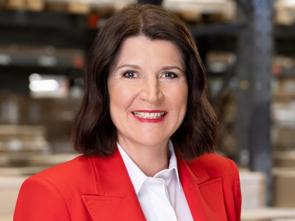 Frauenthal Handel Gruppe mit neuer Führungsspitze: Erika Hochrieser wird Vorstandsvorsitzende