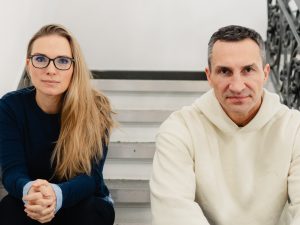 Tatjana Kiel: Wie unser KI-Chatbot Kindern im Ukraine-Krieg hilft