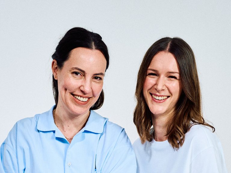 So wird Kreislaufwirtschaft chic: avonté fertigt Pyjamas aus “Deadstock”