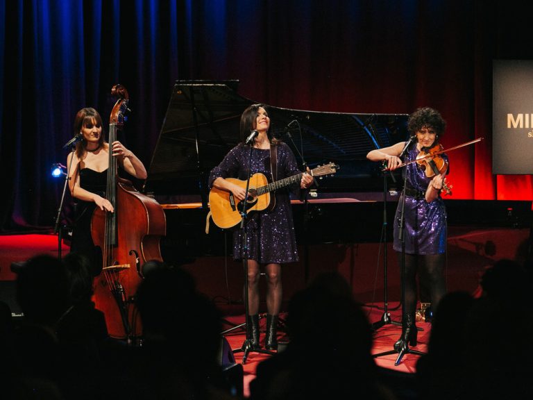 Minerva Awards: Impact im Abendkleid